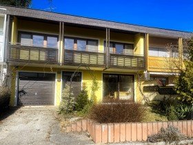 Hauptbild WOHLFÜHLOASE-Reihenmittelhaus zum Sanieren in Oberndorf